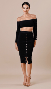 KIRA Ribbed Gold Button Crop Top - GLAMBAE FASHION