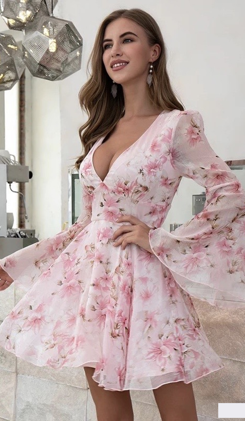 Light 2025 chiffon dress